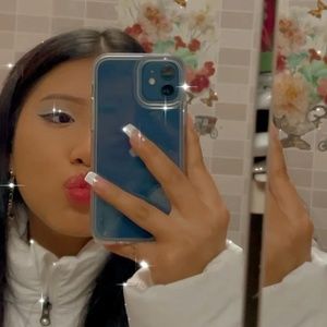 Meet your Posher, Najwa